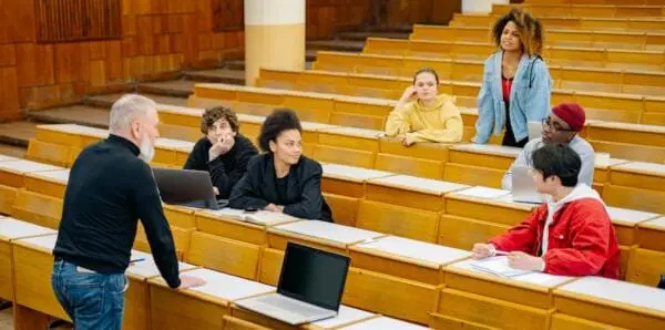 Best AI Detectors in 2026: We Evaluated 7 Popular Scanners